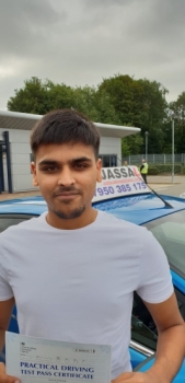 Congratulations Josh on passing Driving Test! Uxbridge..<br />
Thank you for everything Sukh could not have passed without your guidance and advice. You took into account all my strengths and weaknesses and worked with me accordingly and was very patient. I would definitely recommend you to friends and family.