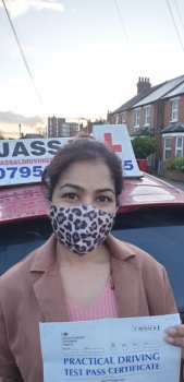 Congratulations Farah on passing your Driving Test in Slough!