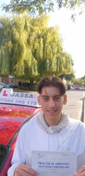Congratulations Mitchell on passing your Driving Test on your 1st time in Slough!