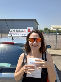 Congratulations Tina on passing your driving test on your 1st attempt in Uxbridge!..