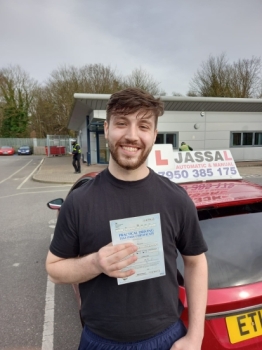 Congratulations Jordan on passing your Driving Test 1st time in Uxbridge!..Thank you Jassal for helping me pass first time in Uxbridge! Very patient, the manoeuvres were made easy by certain reference points. Definitely recommend, amazing bloke.