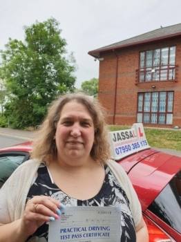 Congratulation Sindy on passing your Driving Test in Slough!. Only 5 minors!